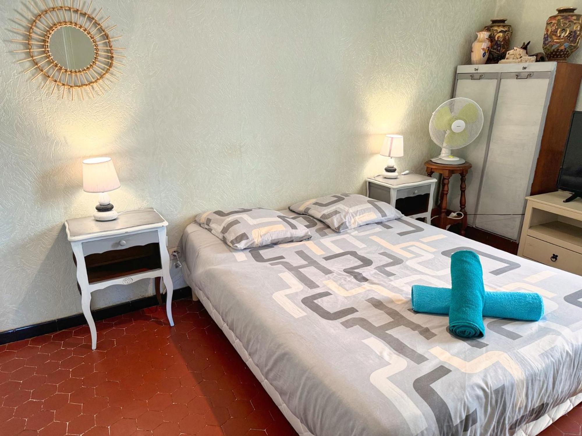 Ferienhaus Maison Confort & Silence, Jardin & Barbecue Marseilles